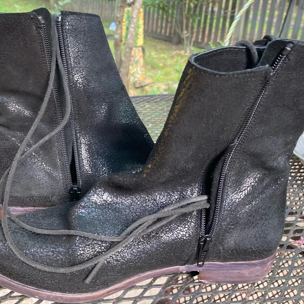 Funky boot - Picture 3 of 6